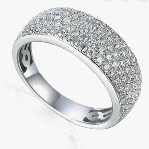 Elegant Silver Diamond Ring